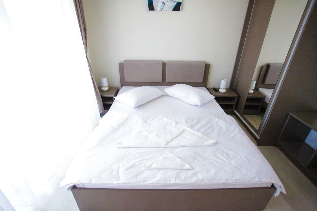 Luiza Apartament - Bavaro Residence - Mamaia Nord Năvodari Buitenkant foto