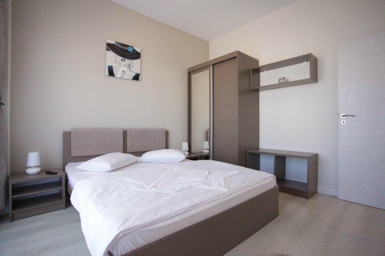 Luiza Apartament - Bavaro Residence - Mamaia Nord Năvodari Buitenkant foto