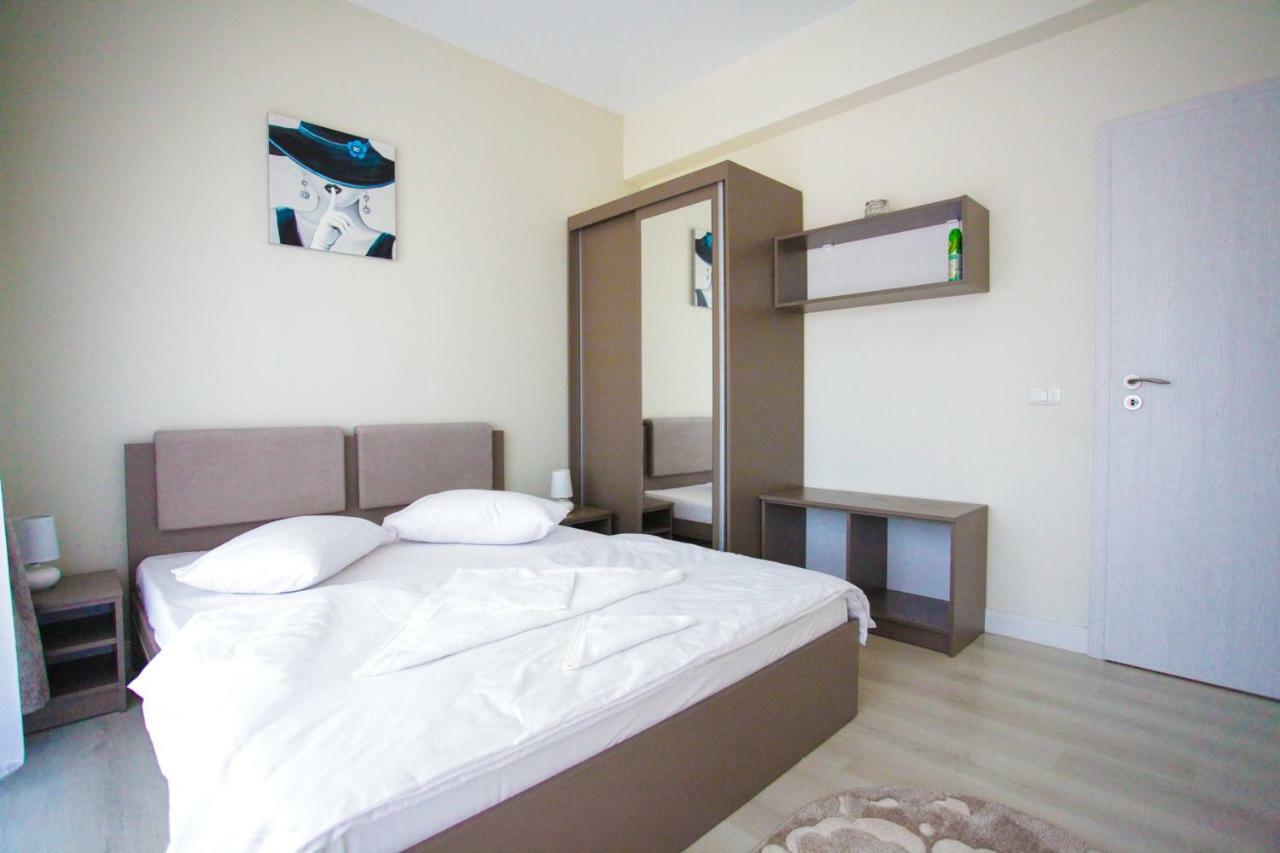 Luiza Apartament - Bavaro Residence - Mamaia Nord Năvodari Buitenkant foto